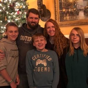 Meet your Posher, Amber